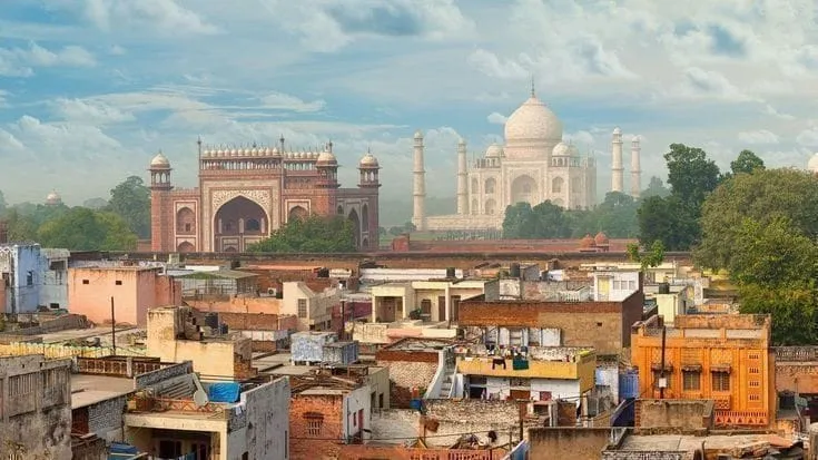 Day 2: Delhi to Agra