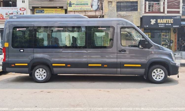 16 Seater Luxury Urbania